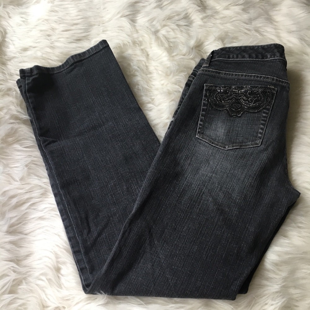 CLOSET CLOSING WHBM embellished jeans